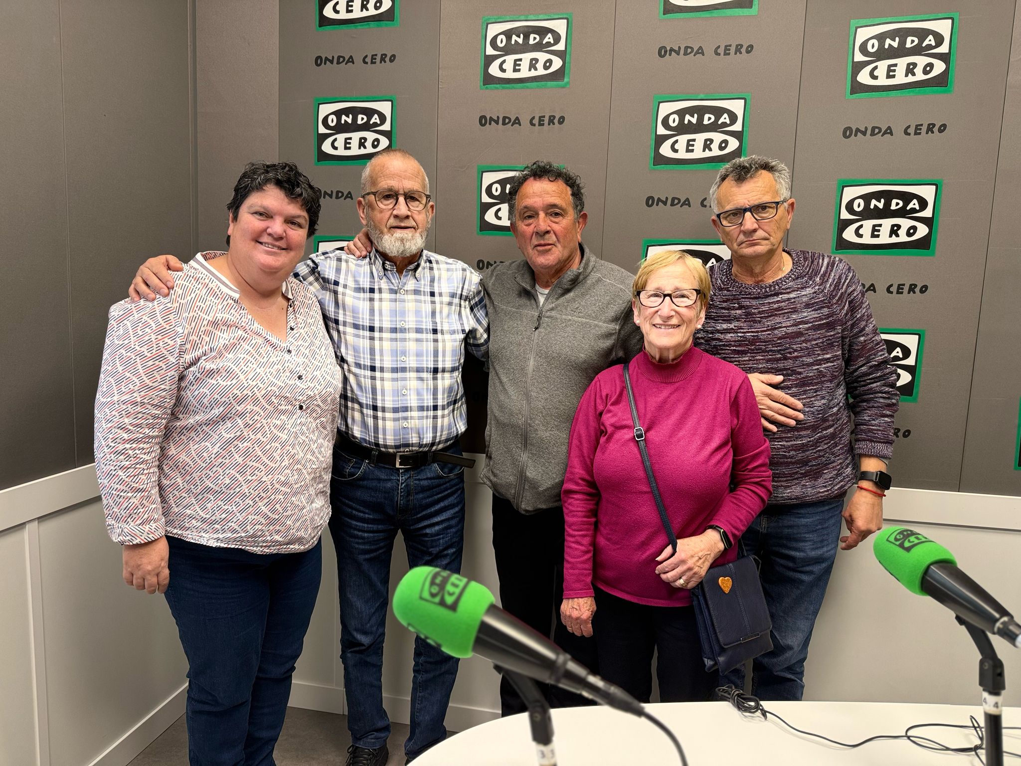 El último sábado del mes los miembros de la asociación tejerán in situ en el Mercat de la Vila un "bou de pesca" de arrastre El último sábado del mes los miembros de la asociación tejerán in situ en el Mercat de la Vila un "bou de pesca" de arrastre