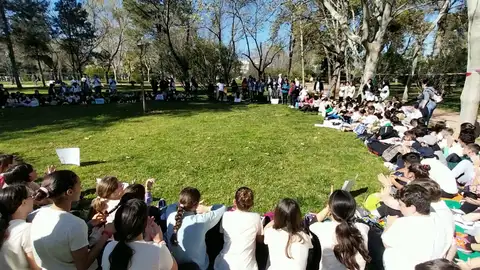 200 escolares de Córdoba, Málaga y Sevilla reivindican su derecho a jugar en el IV Encuentro de Niñas y Niños 200 escolares de Córdoba, Málaga y Sevilla reivindican su derecho a jugar en el IV Encuentro de Niñas y Niños