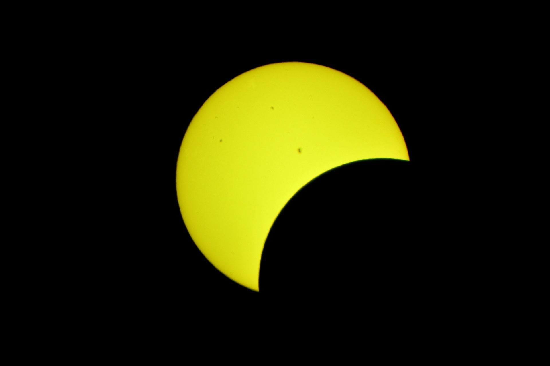 El mapa que te enseña los mejores sitios de España para ver el eclipse de este sábado El mapa que te enseña los mejores sitios de España para ver el eclipse de este sábado