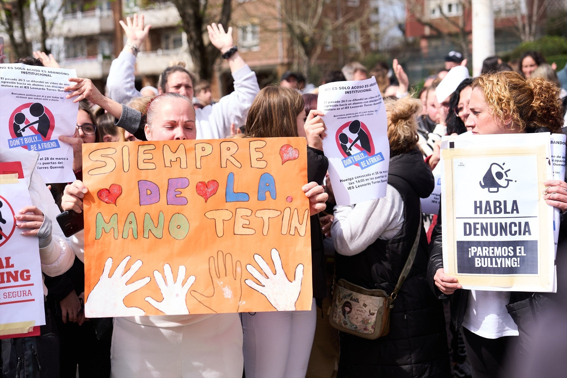 Cómo hacer frente al bullying desde las instituciones Cómo hacer frente al bullying desde las instituciones