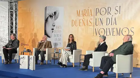 María Dueñas estrena en Alicante 'Por si un día volvemos' María Dueñas estrena en Alicante 'Por si un día volvemos'