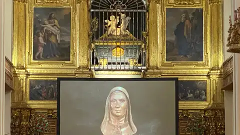 Sepulcro y cabeza de Santa Teresa de Jesús Sepulcro y cabeza de Santa Teresa de Jesús