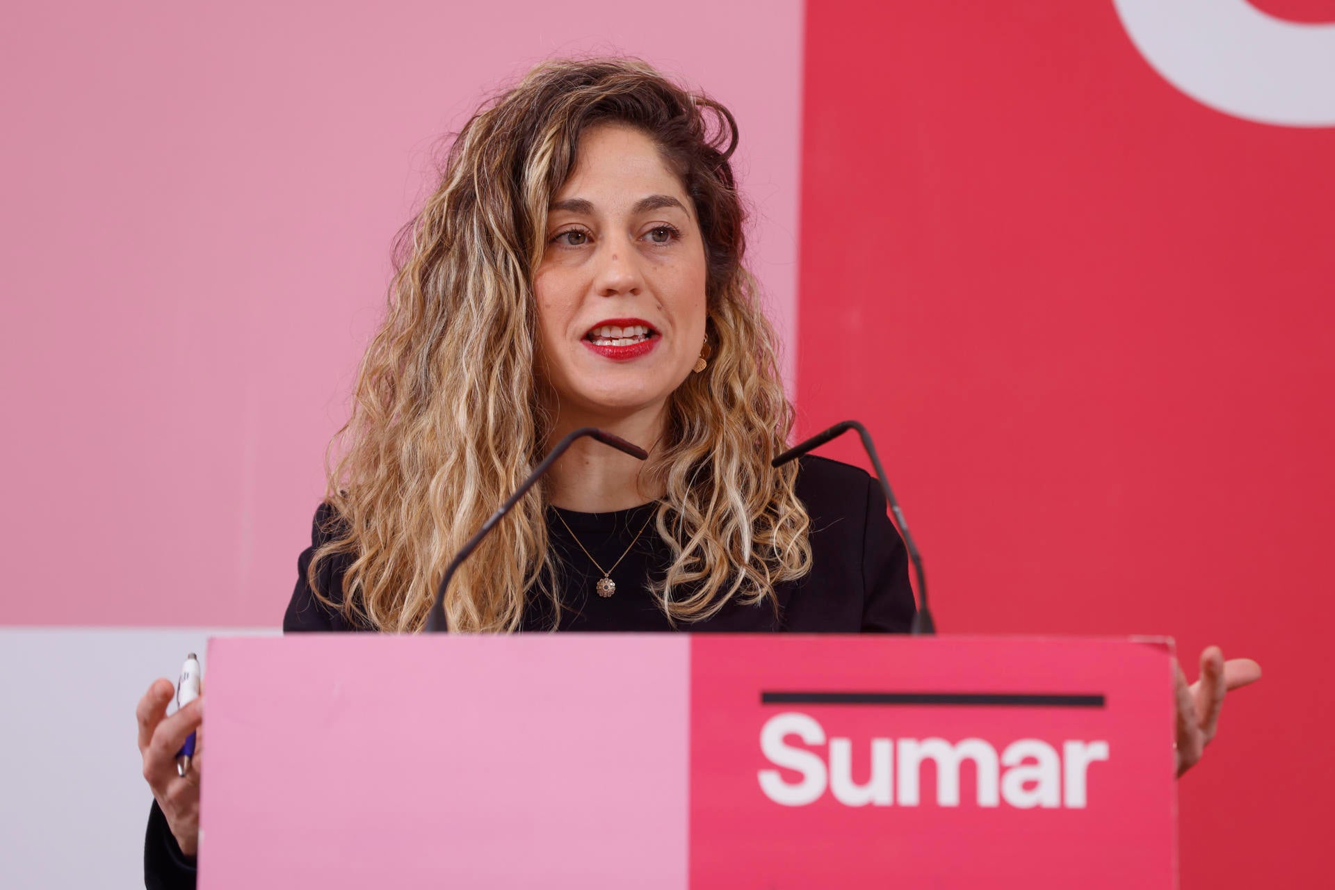 Sumar apuesta por el "entendimiento" con Podemos y avanzar "en la política de confluencias" Sumar apuesta por el "entendimiento" con Podemos y avanzar "en la política de confluencias"