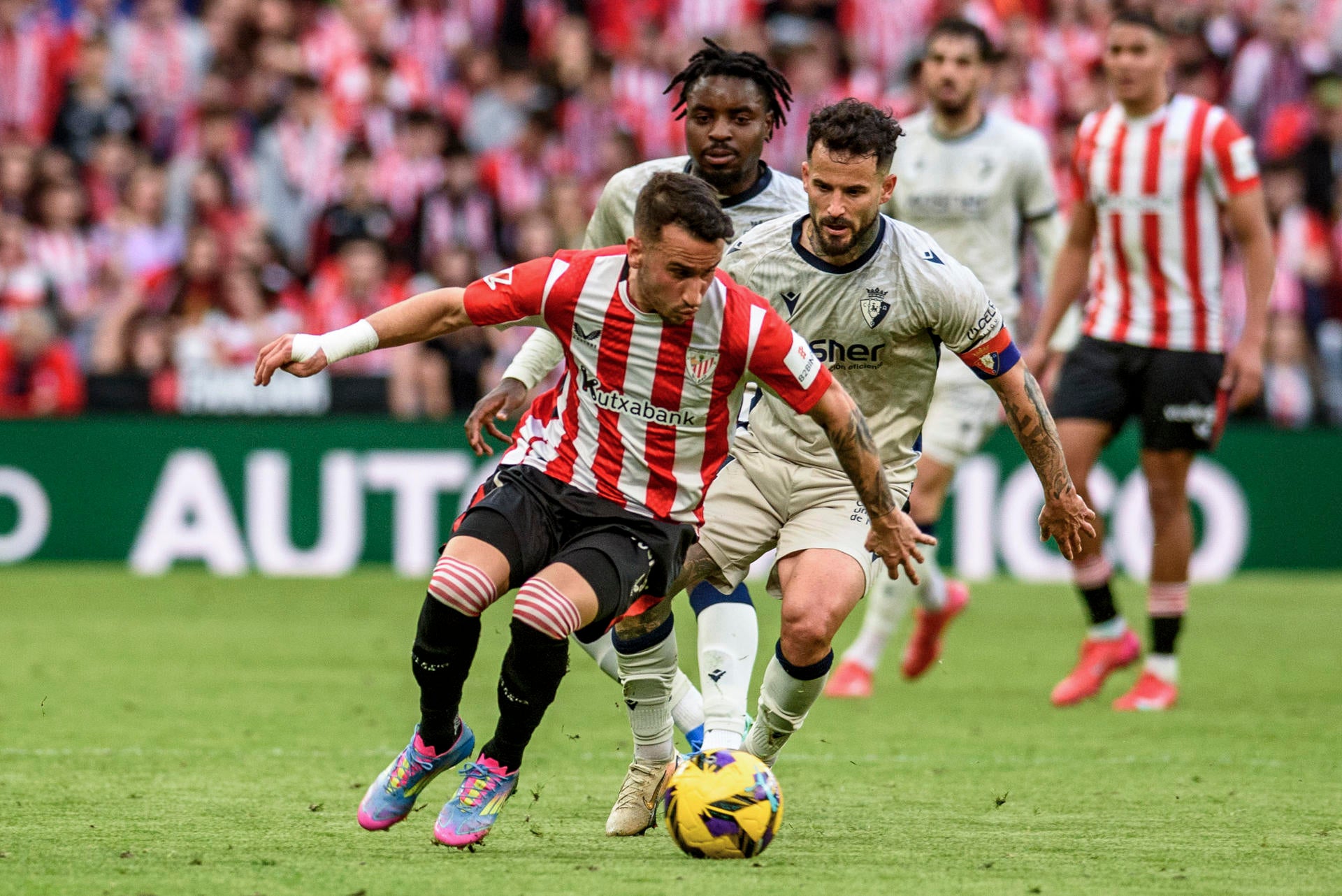 Athletic y Osasuna empatan sin goles en San Mamés Athletic y Osasuna empatan sin goles en San Mamés