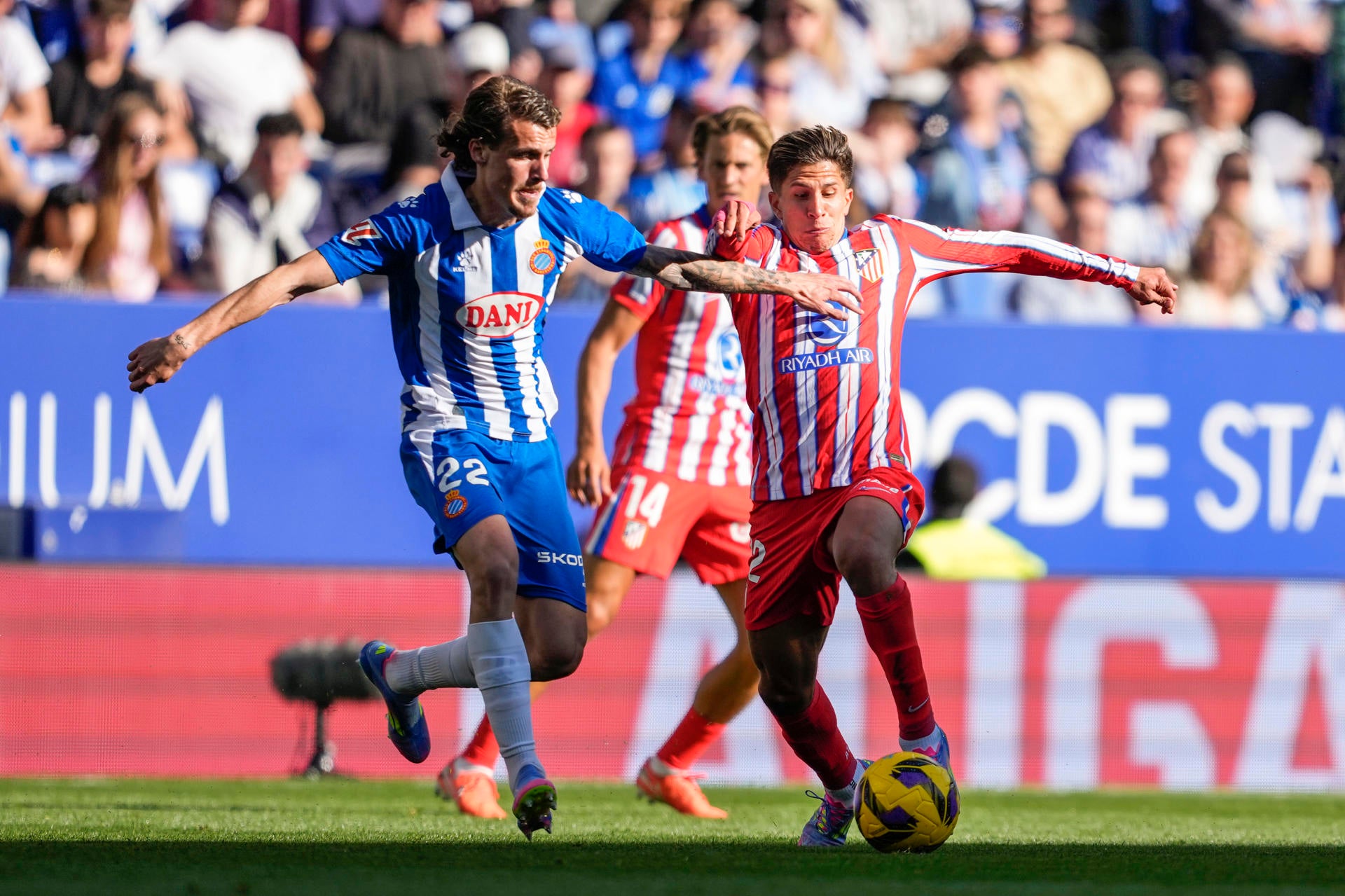 Carlos Romero, jugador del RCD Espanyol: "Va a estar cara la permanencia, pero tenemos las cosas claras" episode artwork