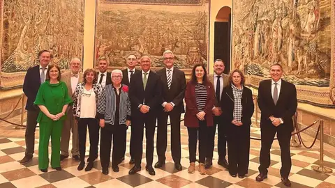 El decano de Medicina de la UMH de Elche ha sido elegido presidente de la Conferencia Nacional de facultades de España de esos estudios. El decano de Medicina de la UMH de Elche ha sido elegido presidente de la Conferencia Nacional de facultades de España de esos estudios.