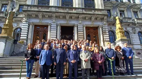 La investigación sobre la empresa será "de arriba abajo", advierte Barbón La investigación sobre la empresa será "de arriba abajo", advierte Barbón