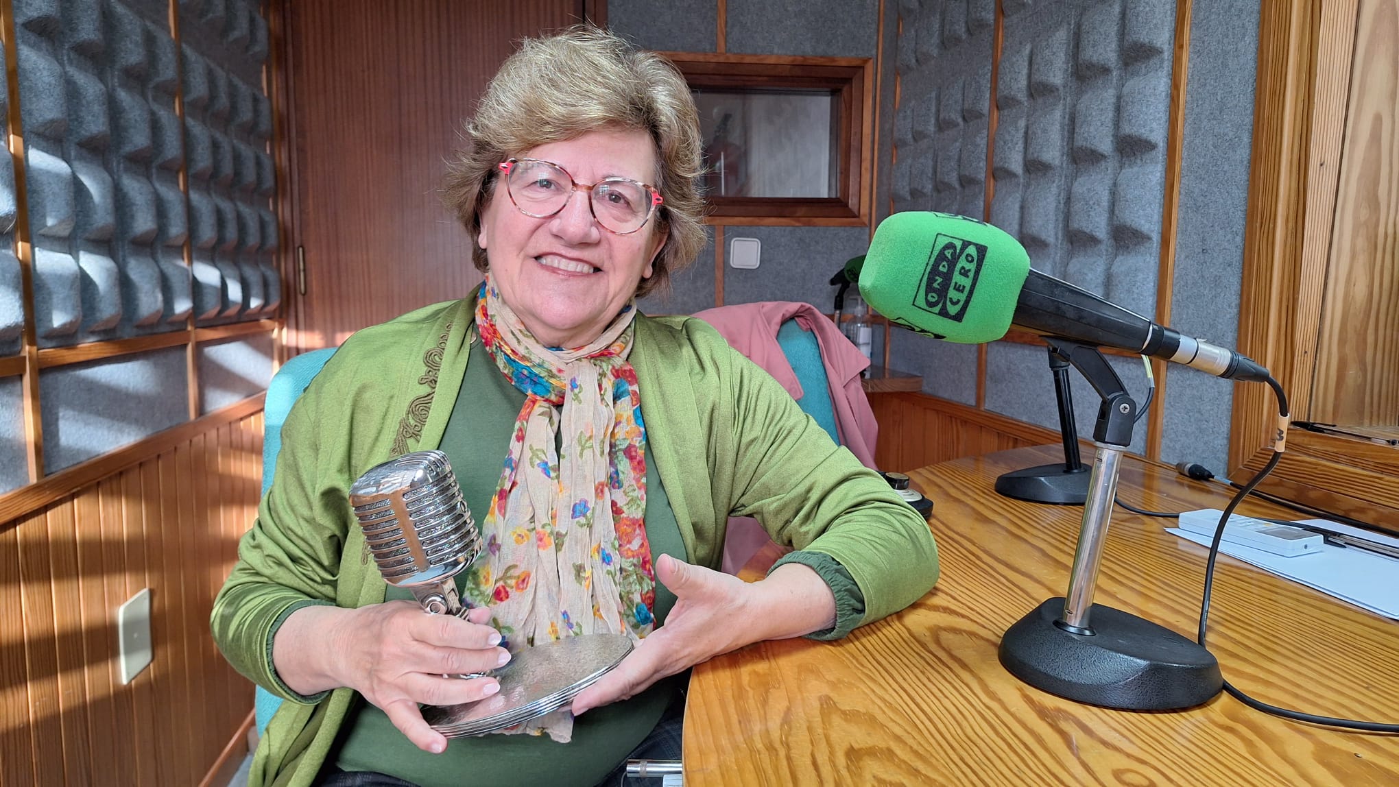 Antonia María Cirer: "Este premio es un reconocimiento al esfuerzo colectivo de voluntarios comprometidos con la protección de la sargantana" Antonia María Cirer: "Este premio es un reconocimiento al esfuerzo colectivo de voluntarios comprometidos con la protección de la sargantana"