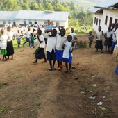 Escola de Solidaritat Castelldefels Kasando al Congo Escola de Solidaritat Castelldefels Kasando al Congo