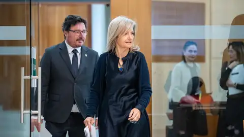 Aprobada la primera convocatoria de subvenciones para el programa de tarjetas monedero, dotada con más de 9,2 millones Aprobada la primera convocatoria de subvenciones para el programa de tarjetas monedero, dotada con más de 9,2 millones