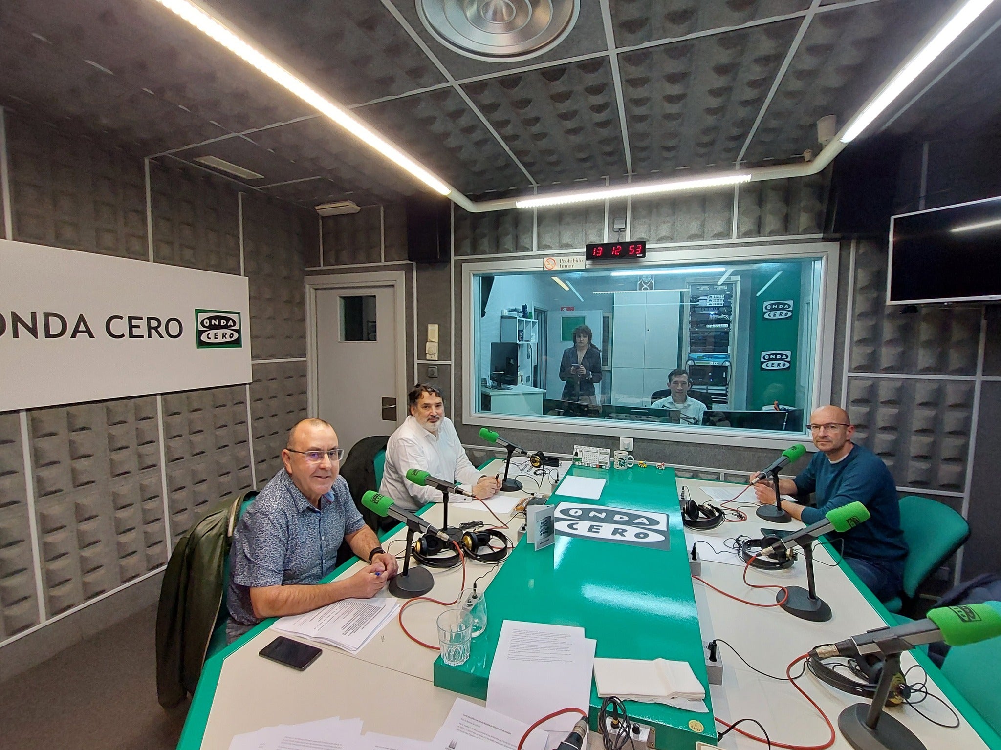 La Casa da Xuventude "se podría derribar" si PP y BNG votasen a favor de una apertura a Belvís desde a praza do Matadoiro La Casa da Xuventude "se podría derribar" si PP y BNG votasen a favor de una apertura a Belvís desde a praza do Matadoiro