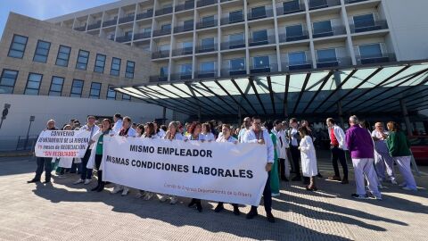 Concetraci&oacute;n de protesta Hospital de la Ribera