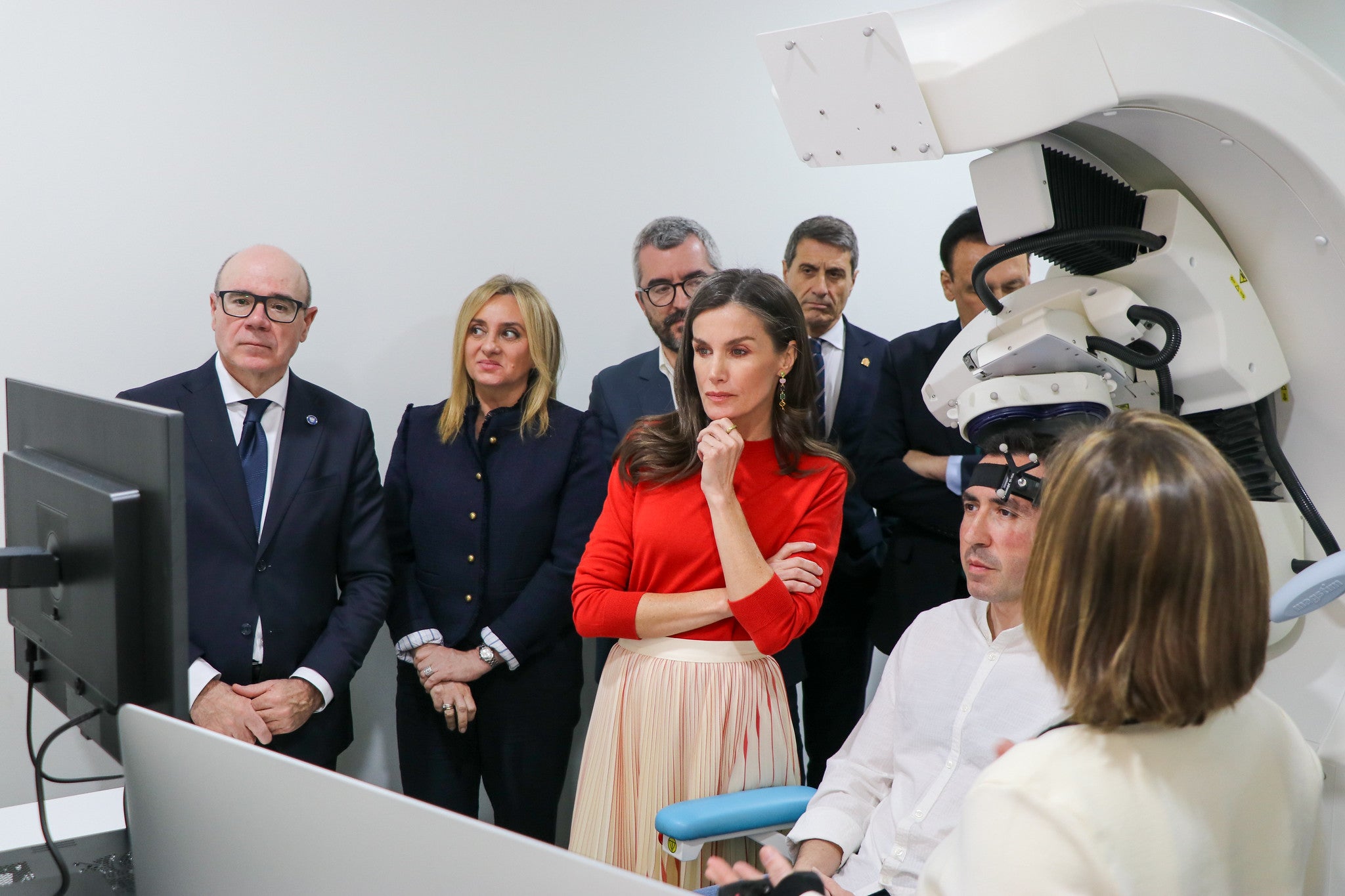 La Reina Letizia visita el Centro de Investigación Mente, Cerebro y Comportamiento de la UGR La Reina Letizia visita el Centro de Investigación Mente, Cerebro y Comportamiento de la UGR
