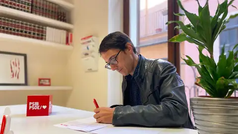 El secretario general de la Agrupación Socialista de Palma, Iago Negueruela El secretario general de la Agrupación Socialista de Palma, Iago Negueruela