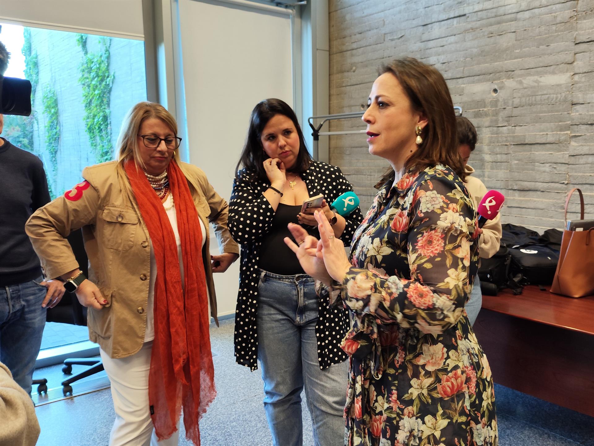 La Junta ofrece al menor agredido en Almendralejo los recursos de los centros de crisis 24 horas La Junta ofrece al menor agredido en Almendralejo los recursos de los centros de crisis 24 horas