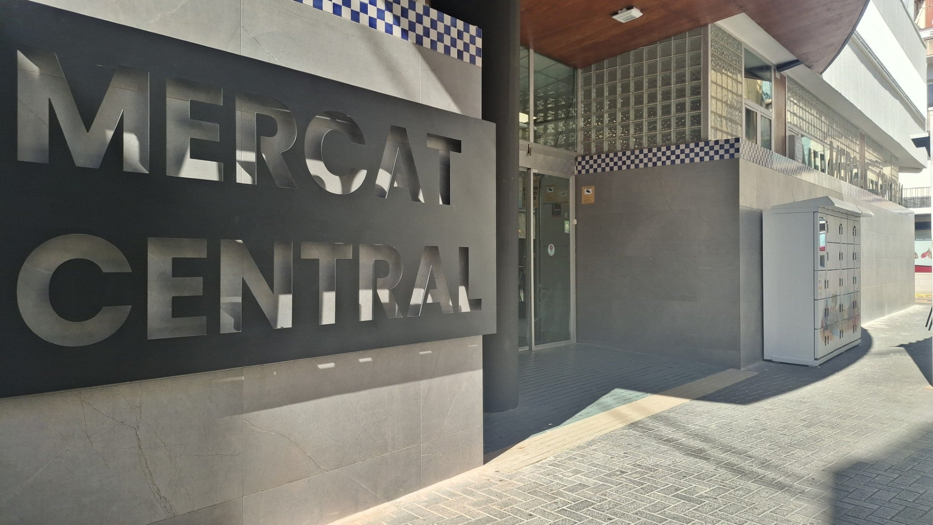 Vila-real licita la concesión de cinco puestos de venta del Mercado Central Vila-real licita la concesión de cinco puestos de venta del Mercado Central