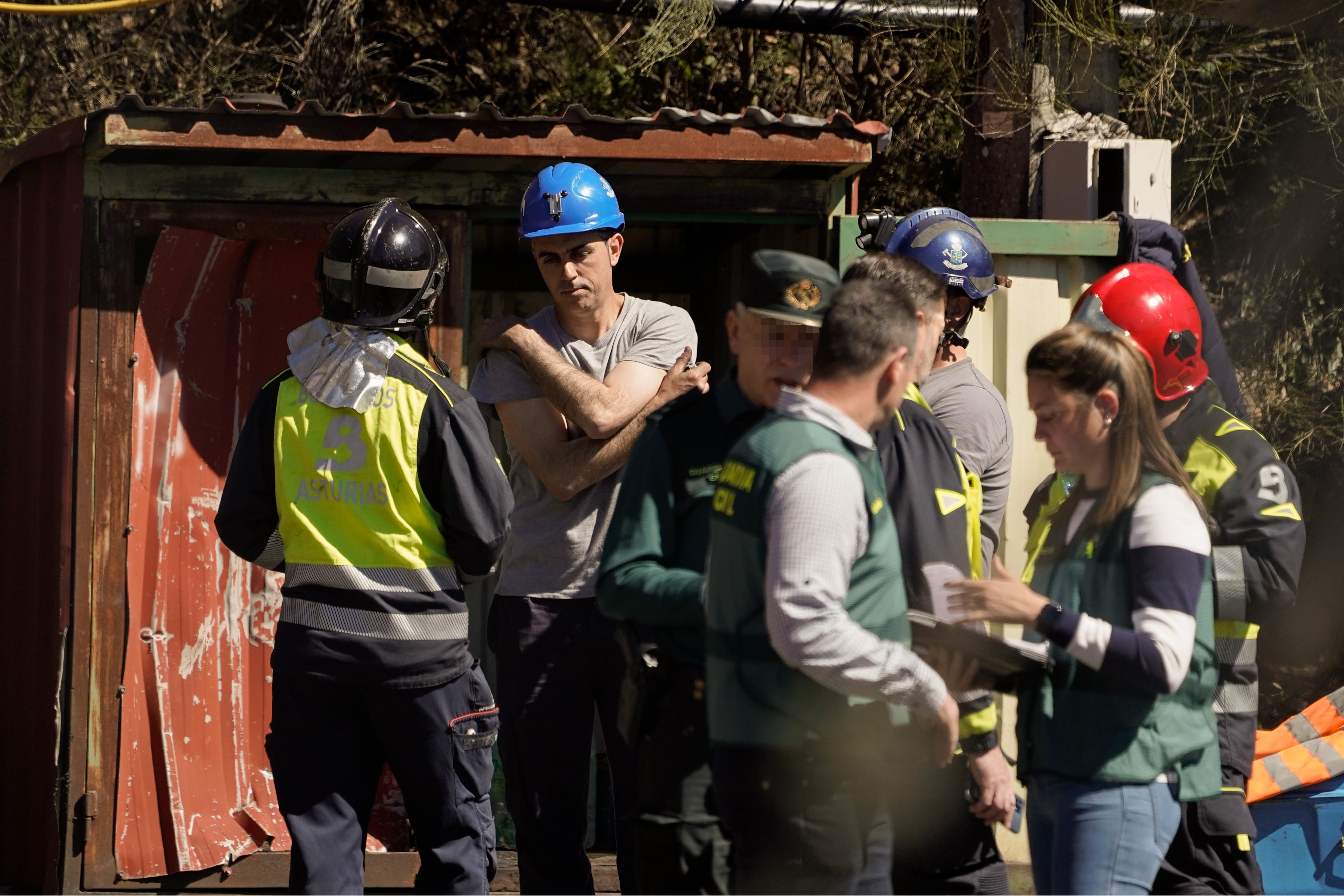 Mario Rivas, alcalde de Villablino, en León: "Lamentablemente volvemos a ver cómo la mina nos arrebata lo poco que tenemos, que es la vida" Mario Rivas, alcalde de Villablino, en León: "Lamentablemente volvemos a ver cómo la mina nos arrebata lo poco que tenemos, que es la vida"