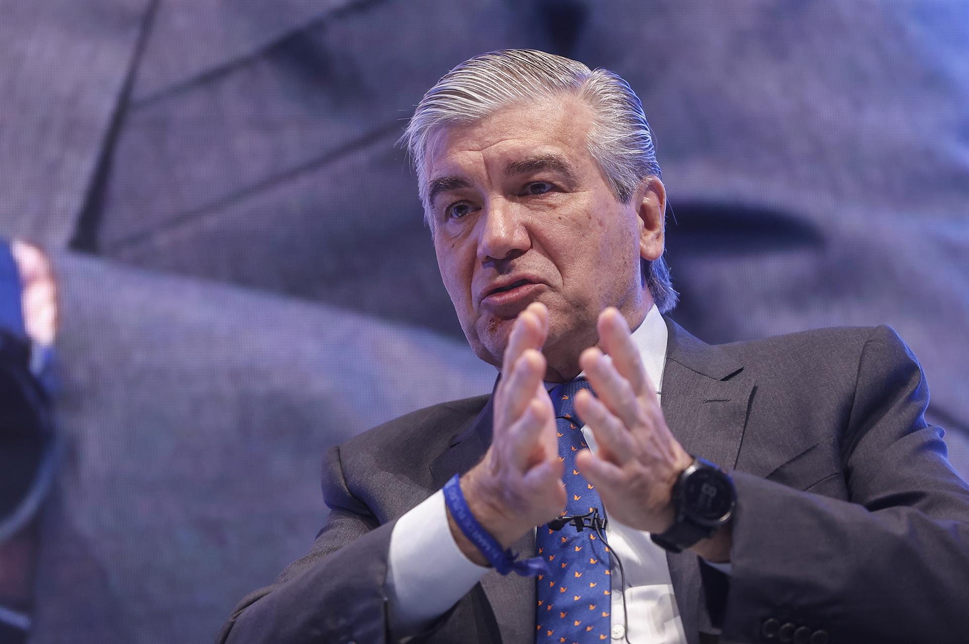 El Presidente ejecutivo de Naturgy respalda para Almaraz una tregua de 2 y 3 años para la vida útil de sus reactores El Presidente ejecutivo de Naturgy respalda para Almaraz una tregua de 2 y 3 años para la vida útil de sus reactores