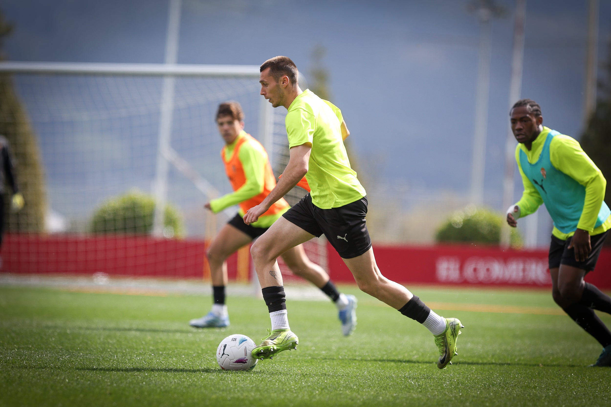 Más de Uno Gijón Deportes 02/04/25 Más de Uno Gijón Deportes 02/04/25