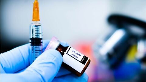vacuna herpes zoster, demencia 