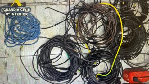 Dos detenidos en Huesca por robar en el embalse de La Sotonera y en Walqa Dos detenidos en Huesca por robar en el embalse de La Sotonera y en Walqa