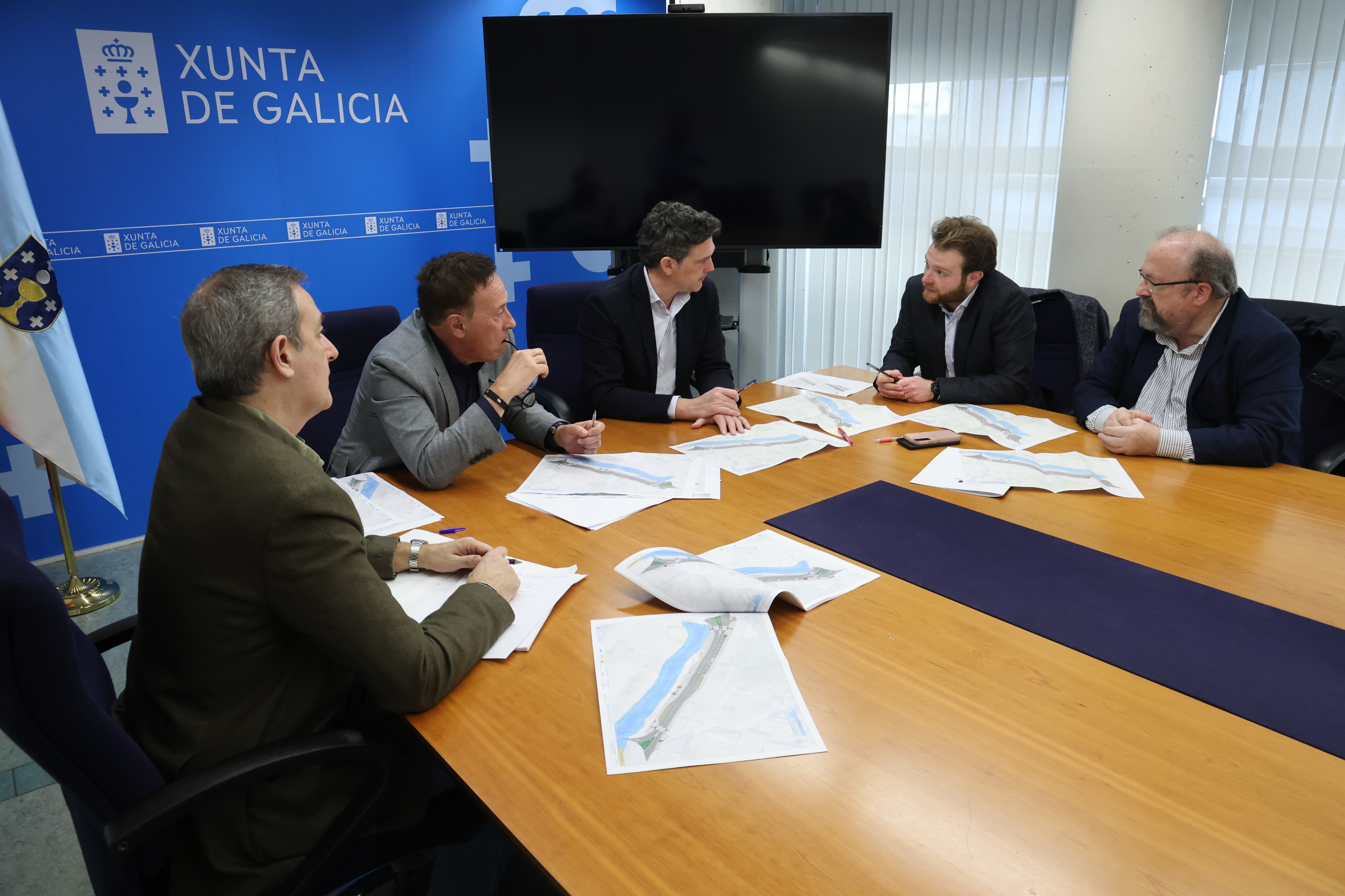 Acuerdo entre Xunta y Concello para remodelar la rúa Serra de Meira Acuerdo entre Xunta y Concello para remodelar la rúa Serra de Meira