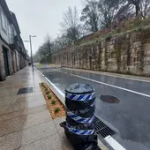 El concello de Santiago espera recepcionar la próxima semana la obra de la rúa do Pombal aunque se acometerán algunas mejoras en la acera El concello de Santiago espera recepcionar la próxima semana la obra de la rúa do Pombal aunque se acometerán algunas mejoras en la acera