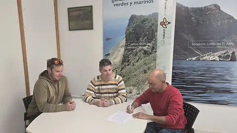 Altea cede por tercer año consecutivo a la “Comunitat de Llauradors i Ramaders” las instalaciones de la antigua cooperativa Altea cede por tercer año consecutivo a la “Comunitat de Llauradors i Ramaders” las instalaciones de la antigua cooperativa