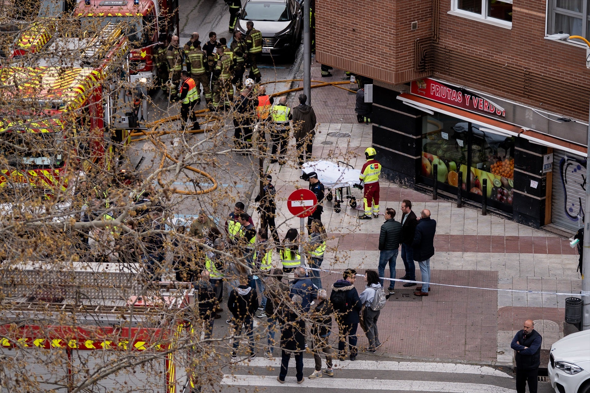 Todo lo que se sabe del incendio en el garaje de Alcorcón: origen del fuego y reacciones Todo lo que se sabe del incendio en el garaje de Alcorcón: origen del fuego y reacciones