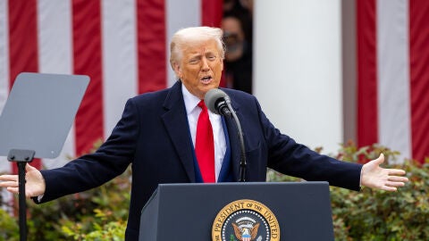 A3 Noticias 2 (03-04-25) Las consecuencias y reacciones a los aranceles de Trump, en directo: Wall Street se desploma en su apertura