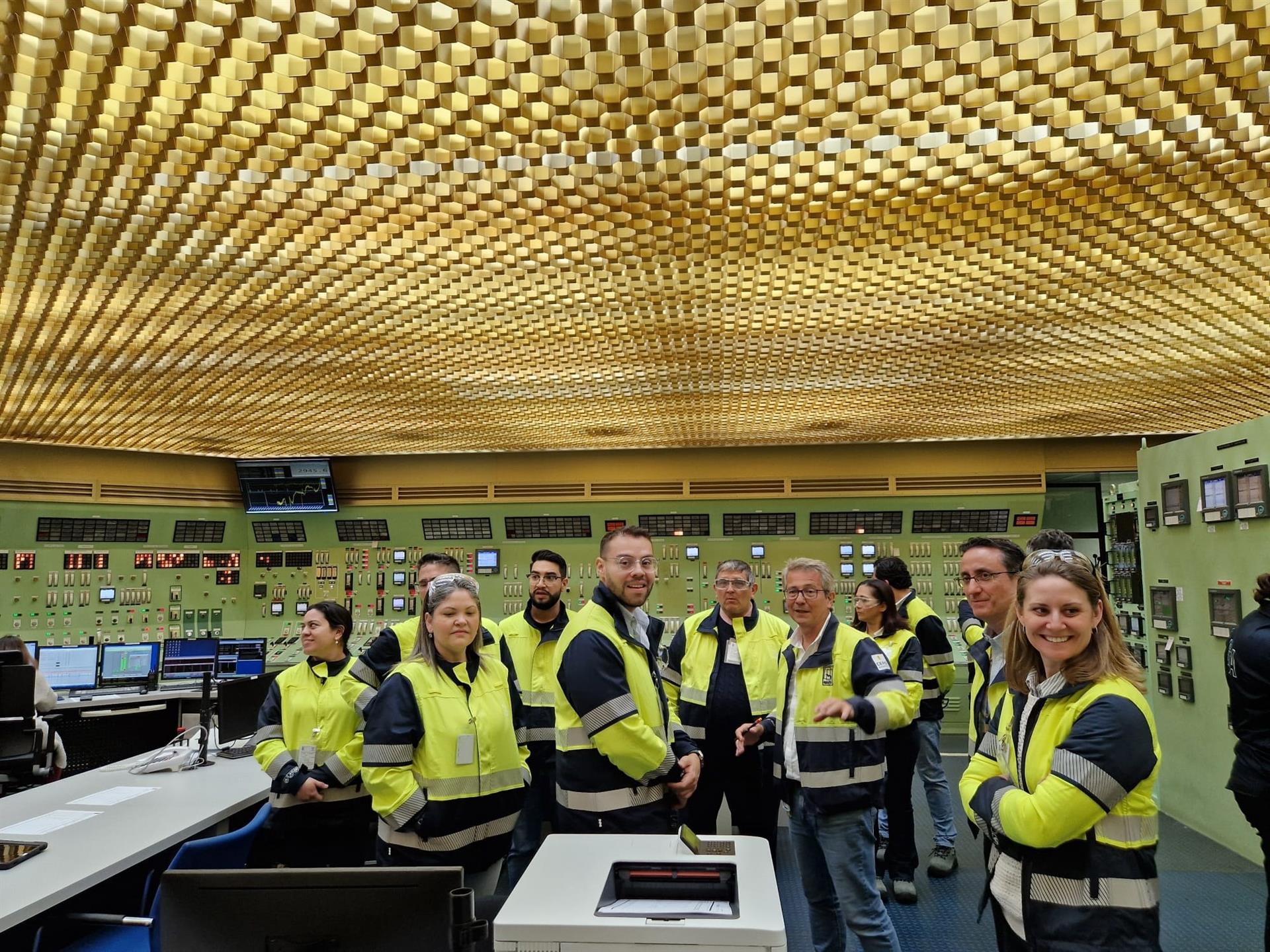Una delegación de El Salvador visita la Central de Almaraz en el marco de su programa de desarrollo nuclear Una delegación de El Salvador visita la Central de Almaraz en el marco de su programa de desarrollo nuclear
