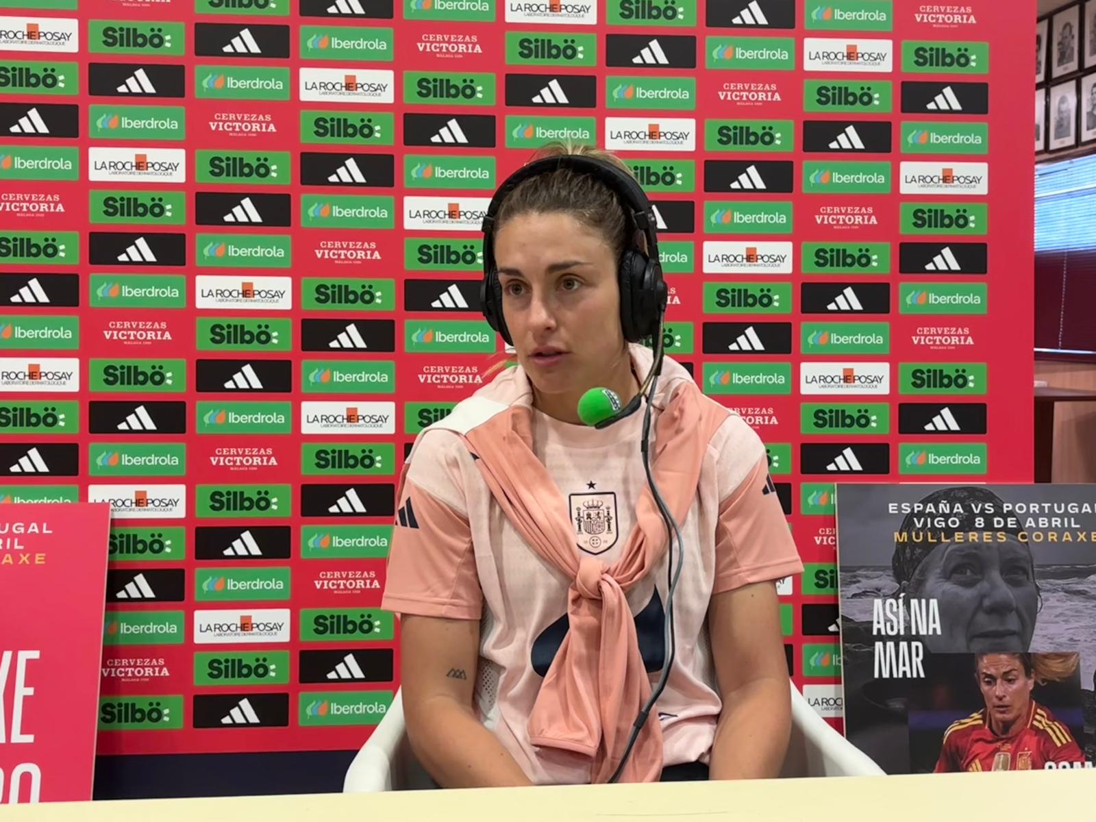 Alexia Putellas: "Las árbitras también necesitan la ayuda del VAR, no es algo que pidamos solo las jugadoras" Alexia Putellas: "Las árbitras también necesitan la ayuda del VAR, no es algo que pidamos solo las jugadoras"