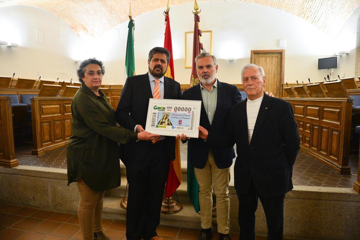 La imagen de la virgen del Puerto, patrona de Plasencia, protagonista de un cupón de la ONCE La imagen de la virgen del Puerto, patrona de Plasencia, protagonista de un cupón de la ONCE