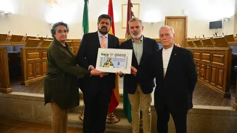 La imagen de la virgen del Puerto, patrona de Plasencia, protagonista de un cupón de la ONCE La imagen de la virgen del Puerto, patrona de Plasencia, protagonista de un cupón de la ONCE