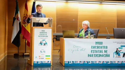 El Ministro Bustinduy asegura que la mejor manera de proteger las democracias europeas es reforzar los derechos sociales El Ministro Bustinduy asegura que la mejor manera de proteger las democracias europeas es reforzar los derechos sociales