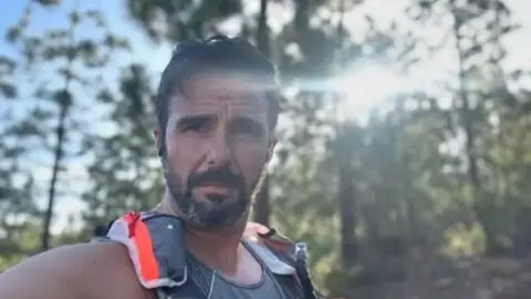 Enrique Llimona pretende realizar un reto nunca antes realizado. Enrique Llimona pretende realizar un reto nunca antes realizado.