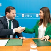 Jorge Cubela, alcalde de Cerdedo-Cotobade, y Paz Rodríguez, directora xeral Axencia Galega Desenvolvemento Rural