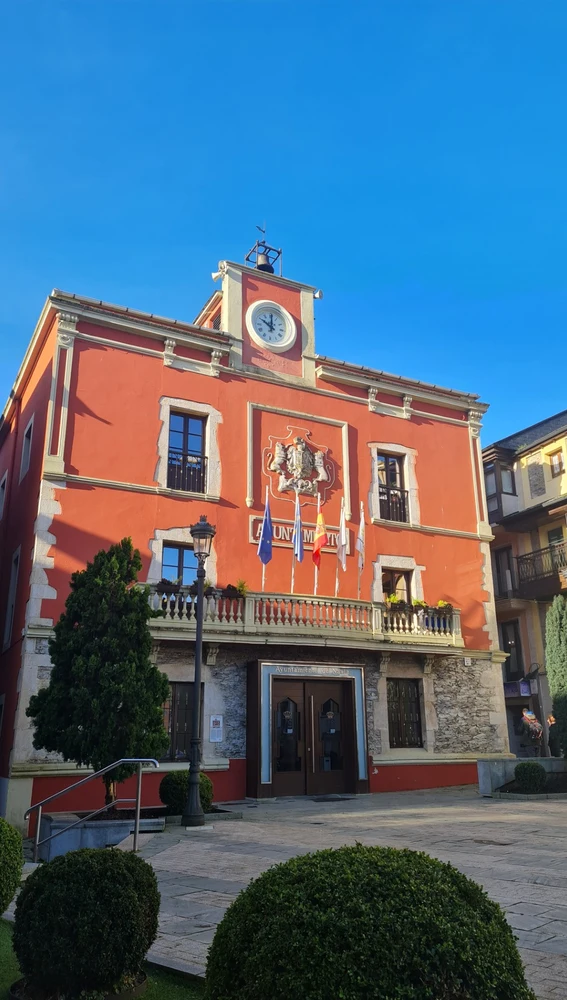 Ayuntamiento Navia alega al Decreto Zonificación Demográfica para defender intereses de los vecinos. Ayuntamiento Navia alega al Decreto Zonificación Demográfica para defender intereses de los vecinos.