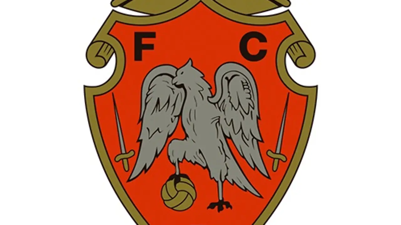 El Deportivo negocia la compra del Peñafiel de Portugal El Deportivo negocia la compra del Peñafiel de Portugal