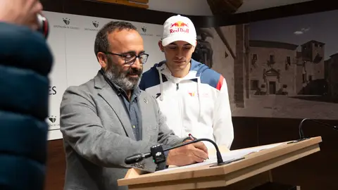 El deportista y campeón olímpico Alberto Ginés, imagen de la Diputación de Cáceres para la promoción de la provincia El deportista y campeón olímpico Alberto Ginés, imagen de la Diputación de Cáceres para la promoción de la provincia