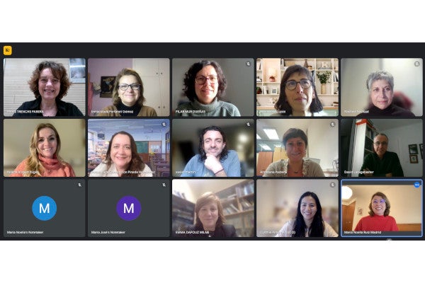 L’UJI coordina un projecte d’onze universitats espanyoles que dissenyarà una estratègia comuna i coherent sobre pràctiques, polítiques i formació en llengües L’UJI coordina un projecte d’onze universitats espanyoles que dissenyarà una estratègia comuna i coherent sobre pràctiques, polítiques i formació en llengües