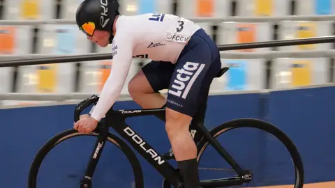 El vilero Francesc Llorca está con la Selección Española esta semana en el Velódromo Luis Puig de Valencia El vilero Francesc Llorca está con la Selección Española esta semana en el Velódromo Luis Puig de Valencia
