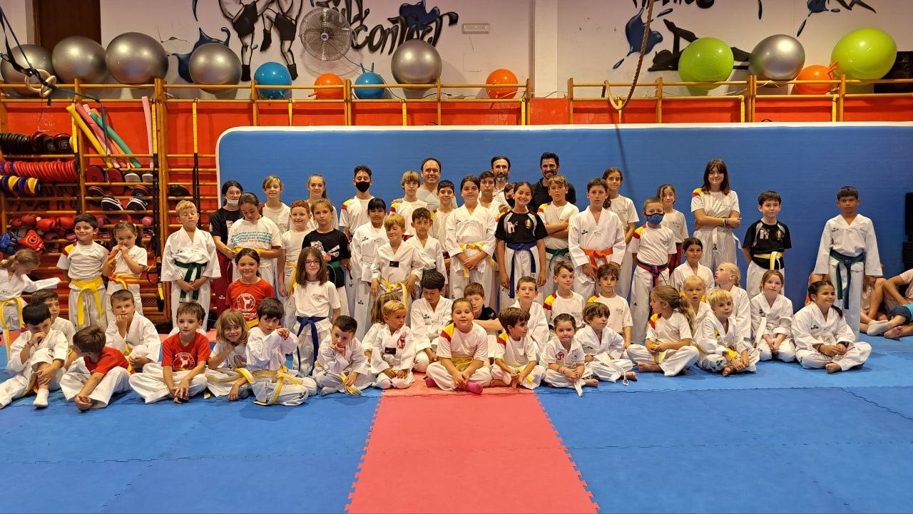 En Finestrat, el ayuntamiento renueva su convenio de colaboración con el club Taekwondo En Finestrat, el ayuntamiento renueva su convenio de colaboración con el club Taekwondo