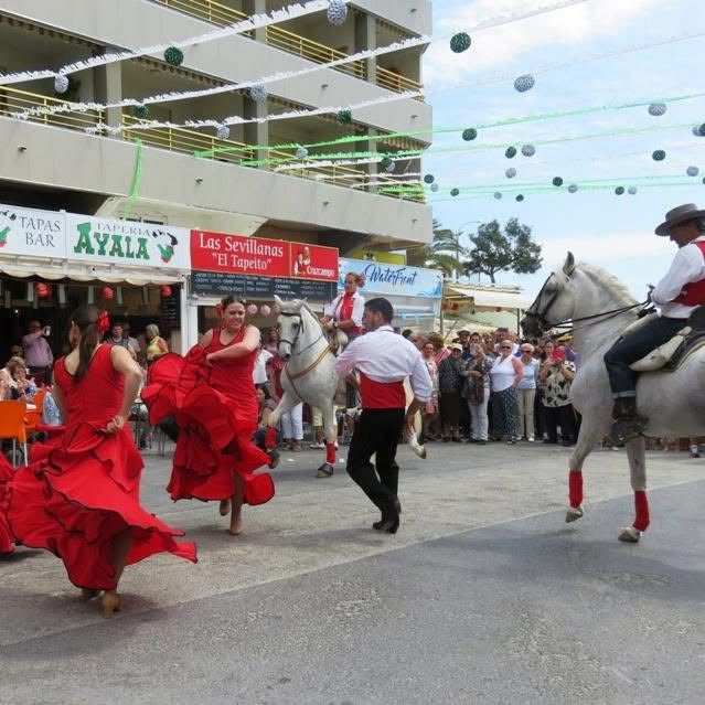 A "Bailar" este fin de semana en la Feria de Abril de la Cala de Finestrat A "Bailar" este fin de semana en la Feria de Abril de la Cala de Finestrat