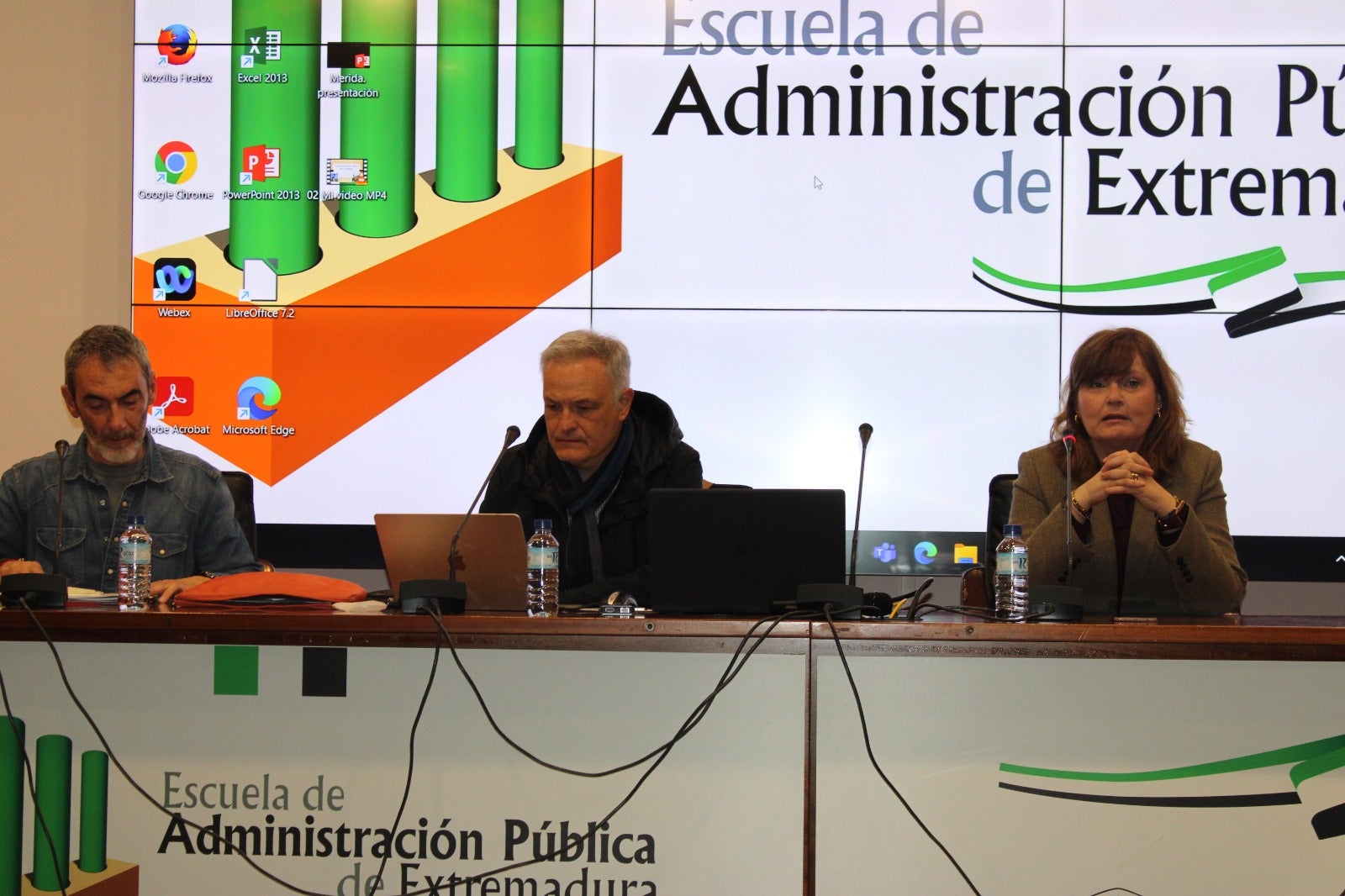 La Junta apuesta por una mayor implicación de sus funcionarios en los proyectos del Reto Demográfico La Junta apuesta por una mayor implicación de sus funcionarios en los proyectos del Reto Demográfico