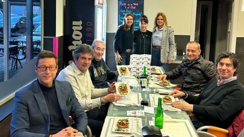 Degustaci&oacute;n de las tapas elaboradas por los bares y restaurantes participantes.
