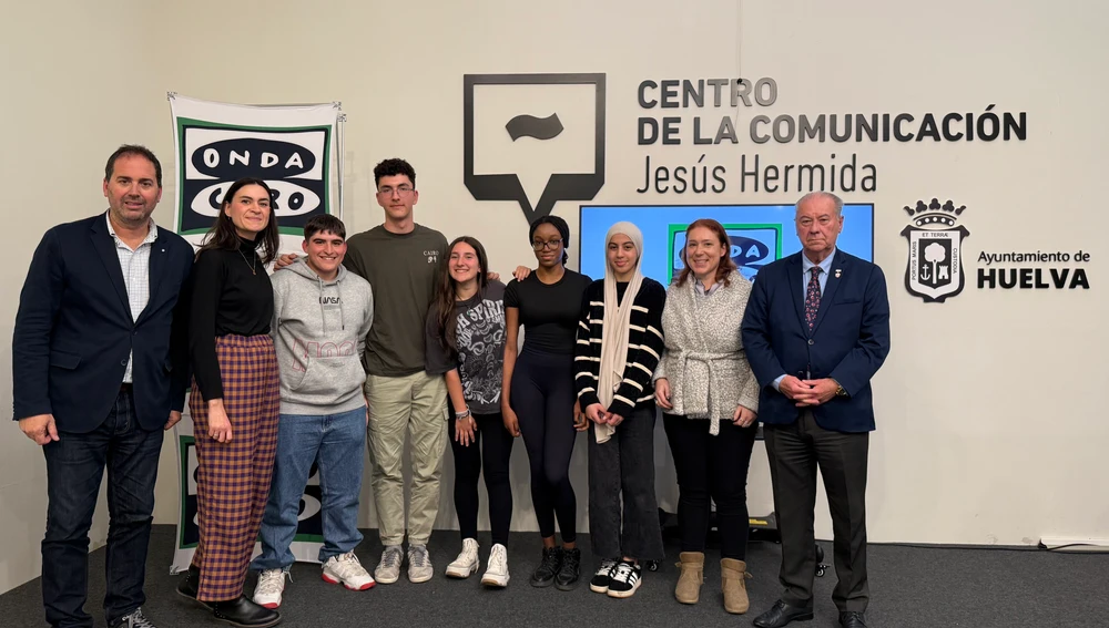 Alumnos del IES San Sebastián Alumnos del IES San Sebastián