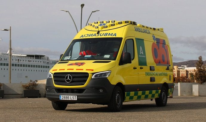 Salud confirma tres fallecidos en el derrumbe de una nave agrícola en Coria del Río Salud confirma tres fallecidos en el derrumbe de una nave agrícola en Coria del Río