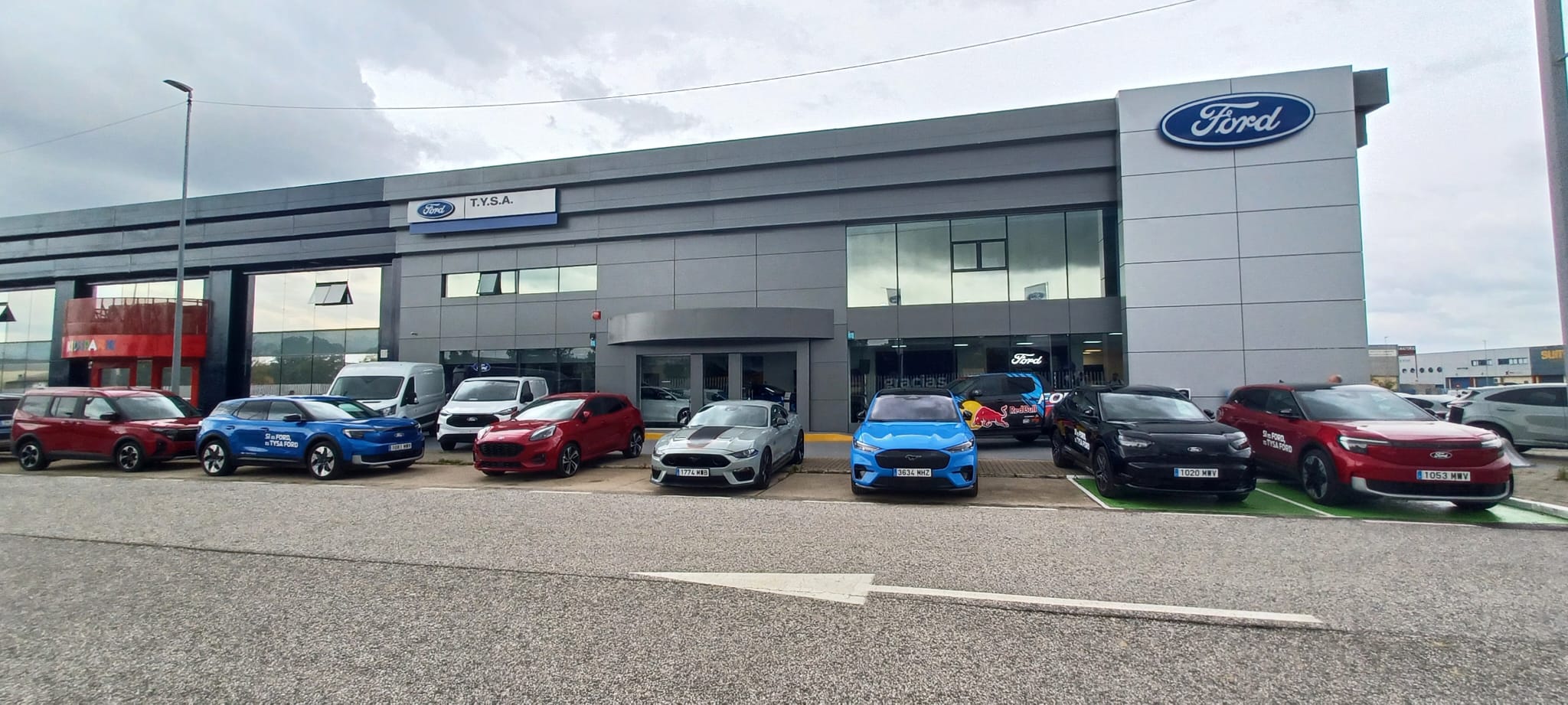 TYSA FORD inaugura su nuevo concesionario en la zona del Aljarafe TYSA FORD inaugura su nuevo concesionario en la zona del Aljarafe