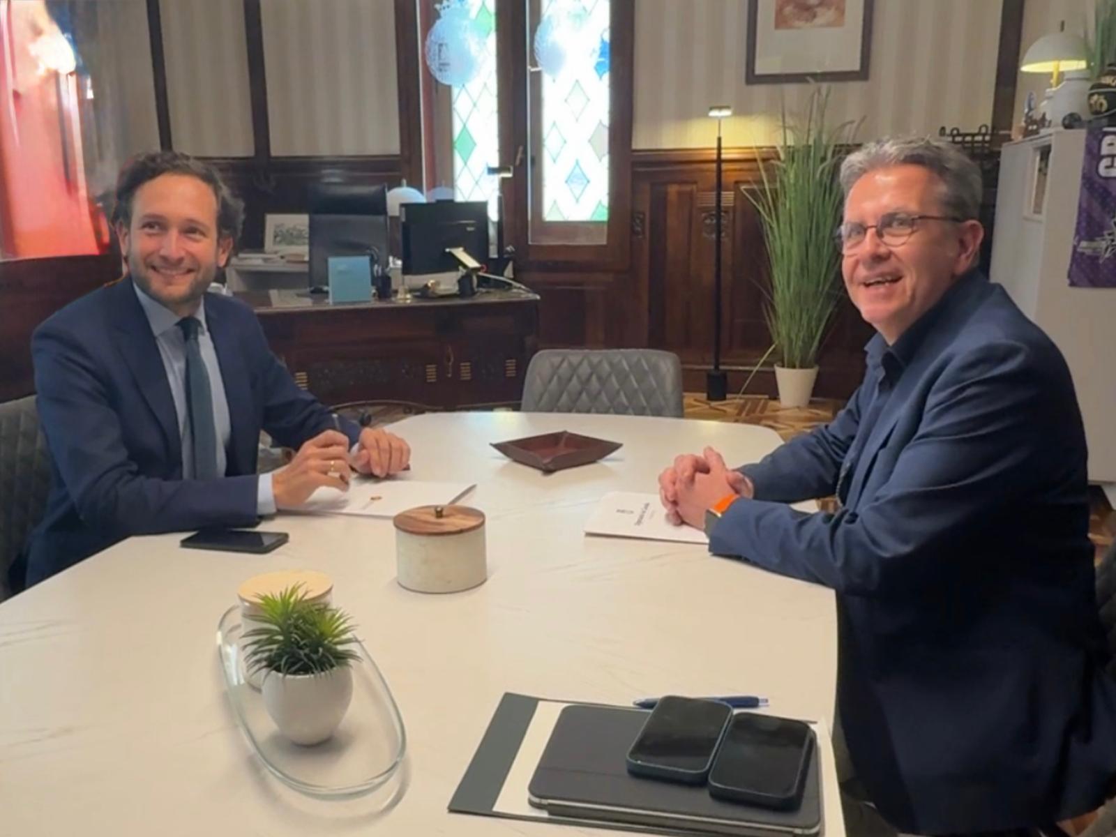 Huesca y Lérida piden recuperar la conexión ferroviaria con Binéfar Huesca y Lérida piden recuperar la conexión ferroviaria con Binéfar